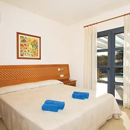 Playa Blanca Sleeps 4 Air Con Wifi Villa *